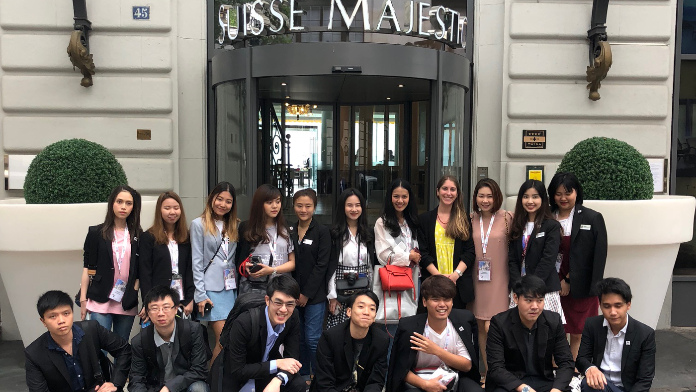 Thai students visiting Suisse Magestic