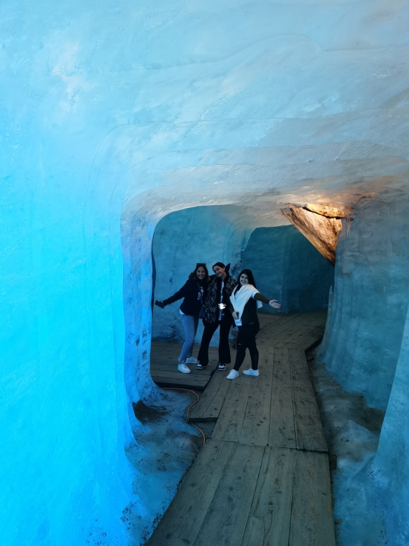 In a tunnel of ice