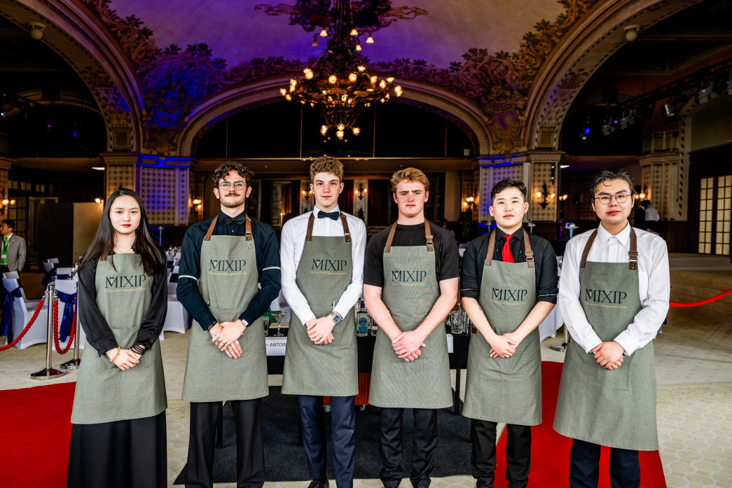 The contestants