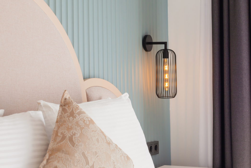 layered-lighting-with-warm-color-temperature