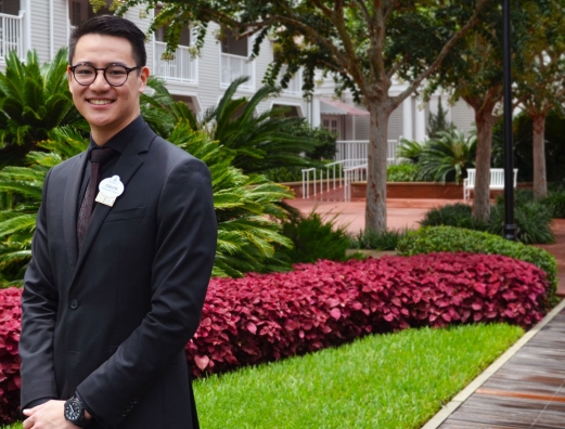 graduate-shms-postgraduate-diploma-diseny-internship-calvin-zeng-usa